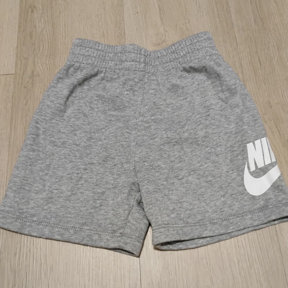 Nike Kids Heather Gray Shorts